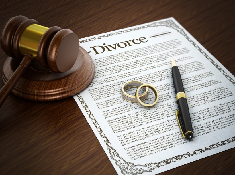 הפרת הסכם גירושין